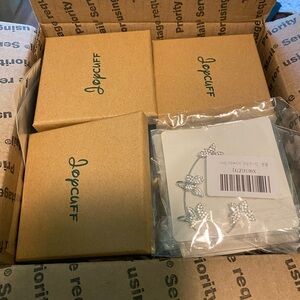 5lbs Wearable jewerly lot